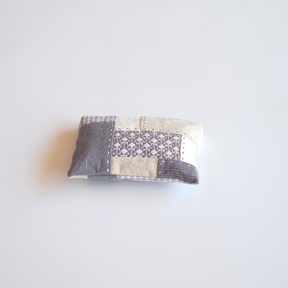 紫色 [Kogin 生魚片 x 拼布] 亞麻迷你小袋：非常適合存放配件盒。 第4張的照片