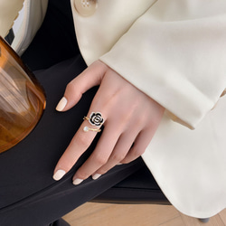 バラ ツバキモチーフ 指輪 リング  キュービックジルコニア 採用 ゴールドカラー シルバーカラー ブランド FAR29 3枚目の画像
