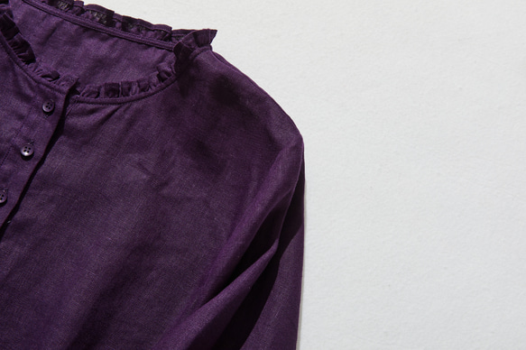 亞麻襯衫，休閒成熟，褶邊領口，100% 亞麻，深紫色 240323-6 第3張的照片