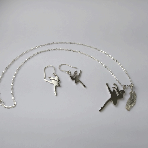 バレエ 白鳥 シルエット モチーフ ネックレス シルバー silver925