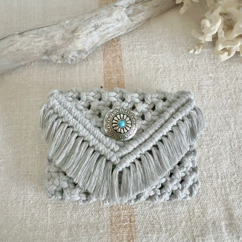 コンチョが可愛いフリンジポーチ♥メイクポーチ名刺入れミニポーチ