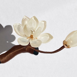 リアルクリーム色白木蓮の一本かんざし　 3枚目の画像