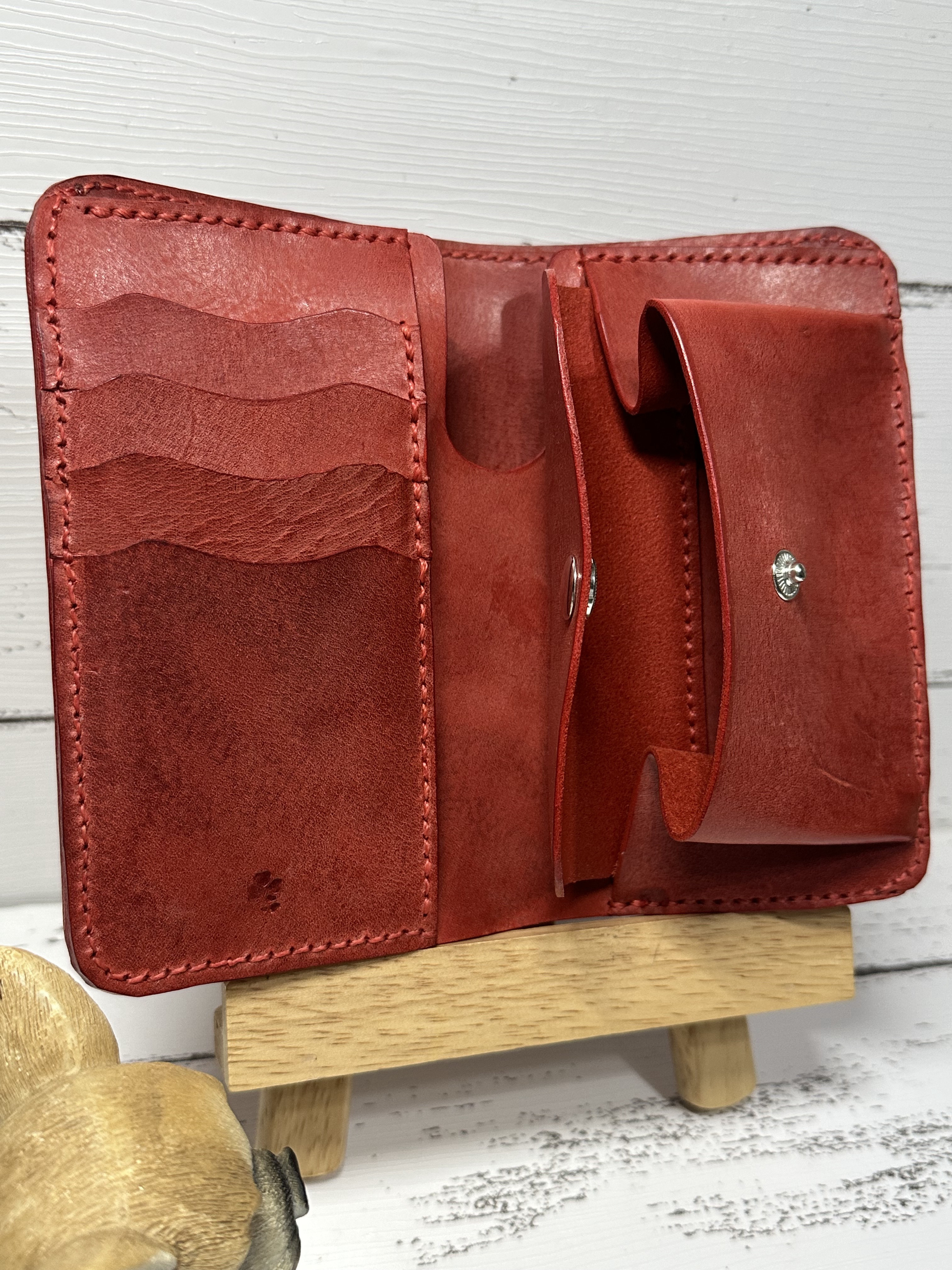 ミドルウォレット財布