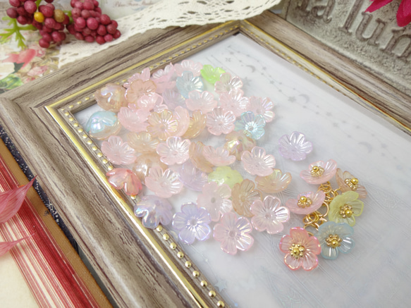 100個 高純度アクリル素材 花 桜ビーズ カラーミックス c7-1 3枚目の画像