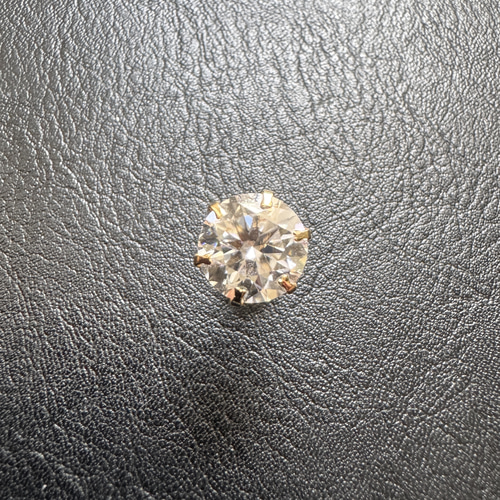 K18 モアサナイトピアス】片耳用｜大粒8mm・1.7ct｜18金スタッド