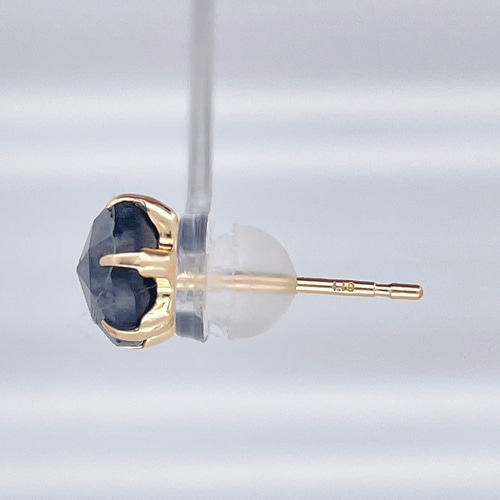 K18 ブラックダイヤモンドピアス1.00ctup ピアス 片耳 ピアス  