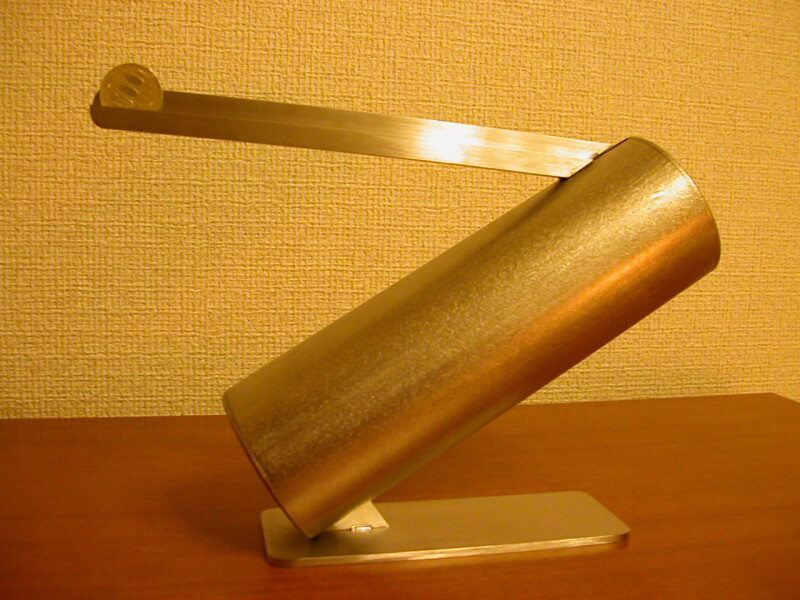 硬貨がころころころストーン！！お遊び感覚満載な面白い貯金箱　ハンドメイド