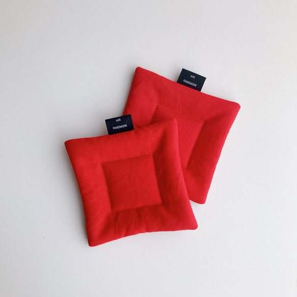 コースター　布　赤　シンプル　北欧　ギフト 2枚目の画像