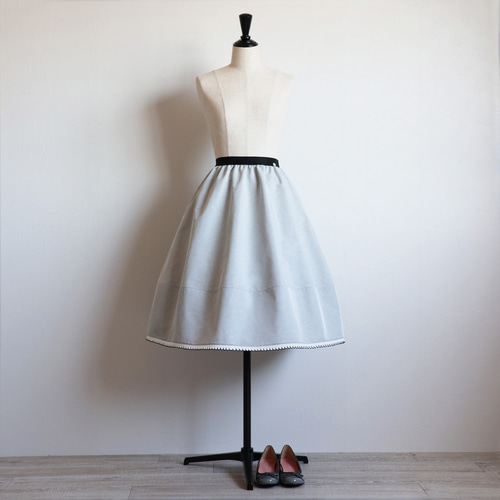 ウエストゴムでらくちん◎】スカラップ ふんわりスカート【ライト