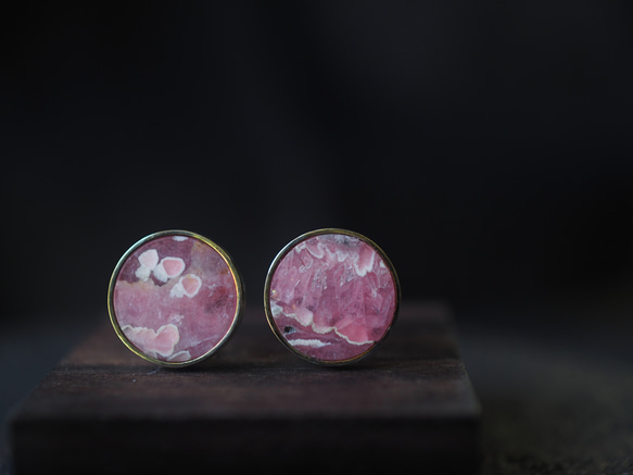 rhodochrosite brass earring (hanadukiyo) 9枚目の画像