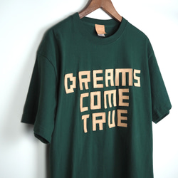 レザーパッチ「DREAMS COME TRUE」の 半袖 Tシャツ（5色）牛革 ワッペン 2枚目の画像