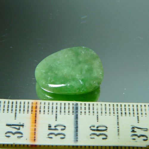 K638【ビルマ カチン産】 天然本ひすい 翡翠 ヒスイ 原石（タンブル