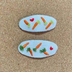 刺繍ヘアピン　にんじん　② 2枚目の画像