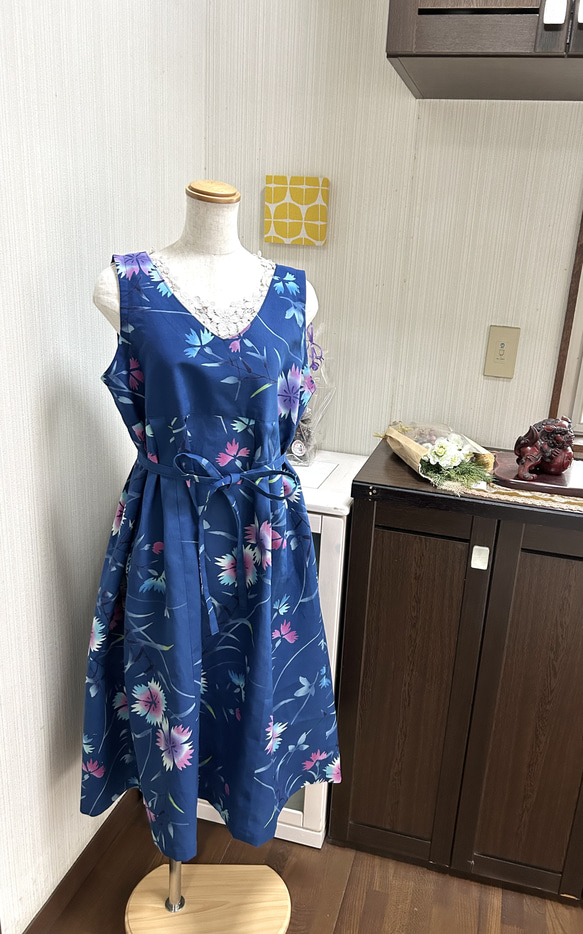 売り切れ　在庫無し　浴衣反物　ワンピース　リボンベルト付き　青　ナデシコ　花柄　木綿　ハンドメイド　夏　272 1枚目の画像