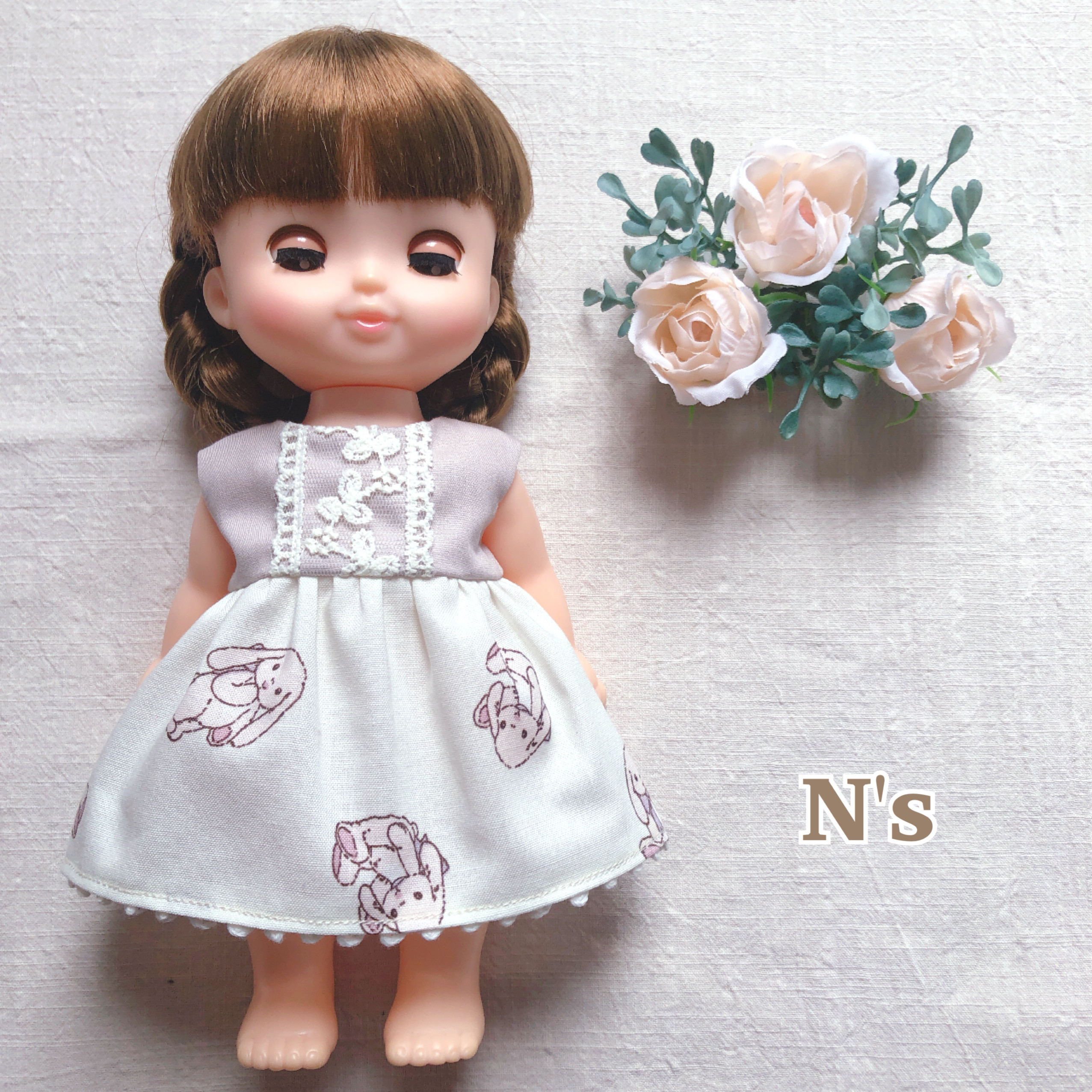 ソランちゃん  ワンピース  3点セット 26cmドール用 裏地付き♡くすみカラーのうさぎさんワンピース
