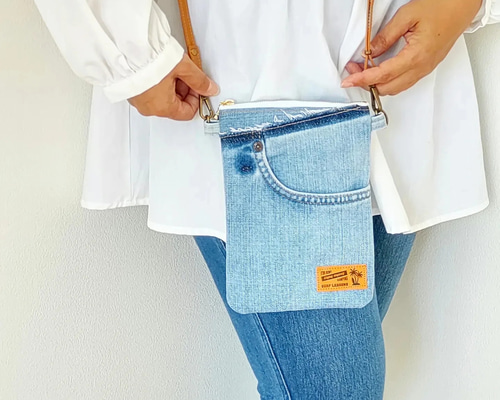 専用ページ*デニムリメイク【ショルダーバッグ＆スマホポーチ】ハンドメイド デニムリメイク スマホショルダーバッグ スマホポシェット