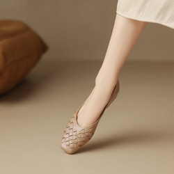 ⭐24 新款女款⭐柔軟皮革鞋時尚簡約鞋低跟淺口鞋22cm-25cm #945⭐免運費⭐ 第4張的照片