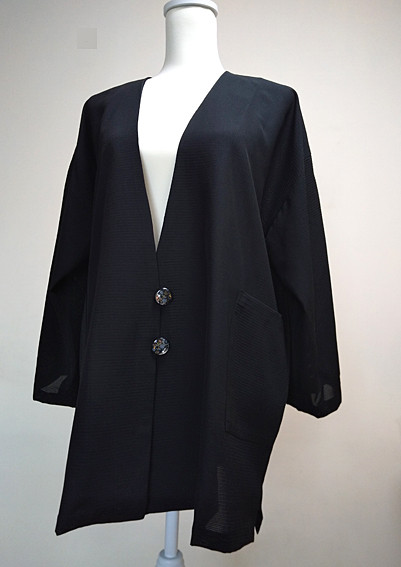 黒の絽で羽織り物Ⅰ