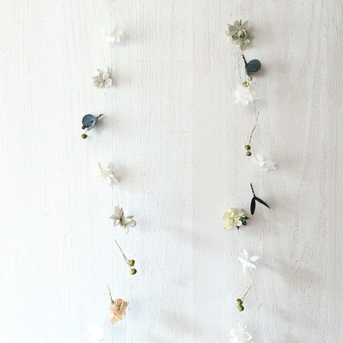 2.フラワーガーランド、フラワーモビール efe70f51fc5e529842d2dd5da08e97