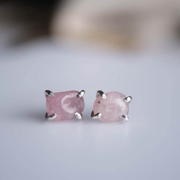 シルバーピアス deep rose quartz 1枚目の画像