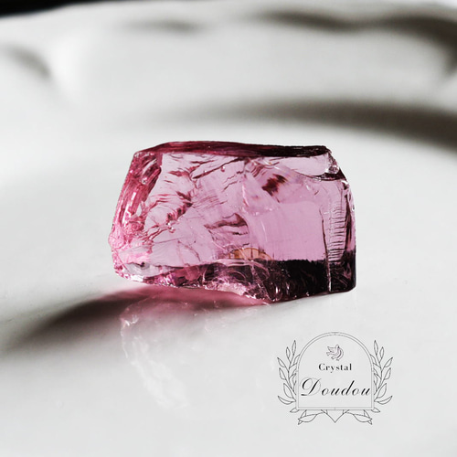 アンダラクリスタル 超希少 美大粒チェリーピンク〔sa3497〕 天然石