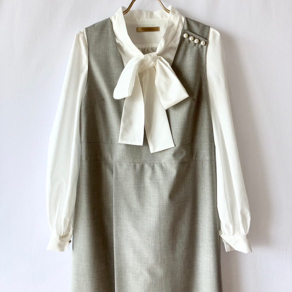 〈親子コーデセット〉肩パールボタンのジャンパースカート【おそろいフォーマル/灰色（ライトグレー）/肩パールボタン/子供服 灰色 あり 総裏仕立て