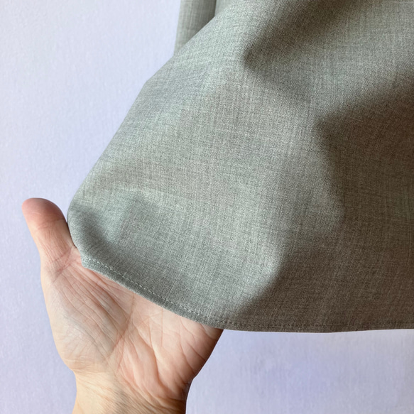 〈親子コーデセット〉肩パールボタンのジャンパースカート【おそろいフォーマル/灰色（ライトグレー）/肩パールボタン/子供服 灰色 あり 総裏仕立て