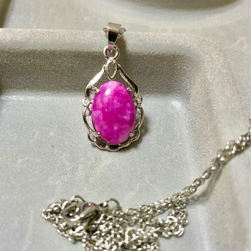 スギライト世界3大ヒーリングストーンネックレスアレルギー対応