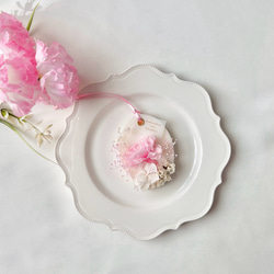 母の日 アロマワックスサシェ ︎✿ 選べるお花と香り ︎✿ 無料ラッピング メッセージカード付 カーネーション バラ 3枚目の画像