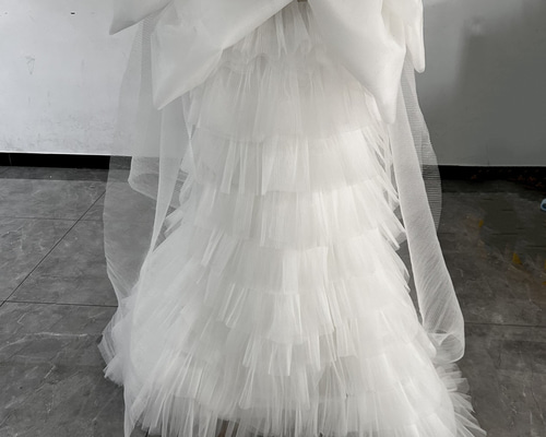 送料無料！高品質！ もこもこウエディングドレス ソフトチュール
