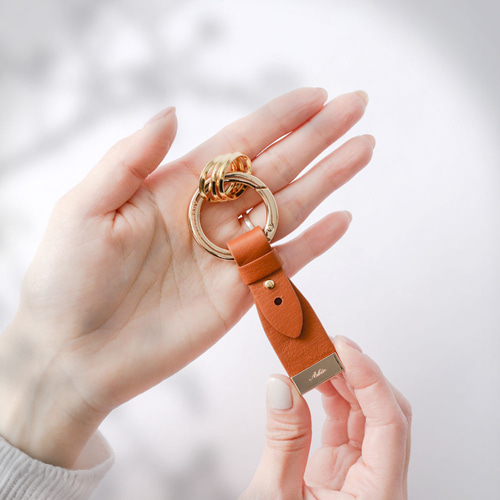 未使用 BOTTEGA VENETA ネコ オレンジ バッグチャーム キーリング