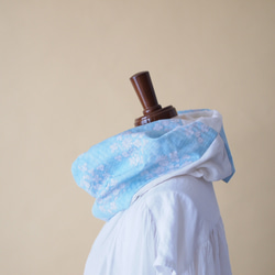 Creema限定 母の日・フラワーブーケ  ふんわりスヌード・ペールブルー・ショートタイプ　 5枚目の画像