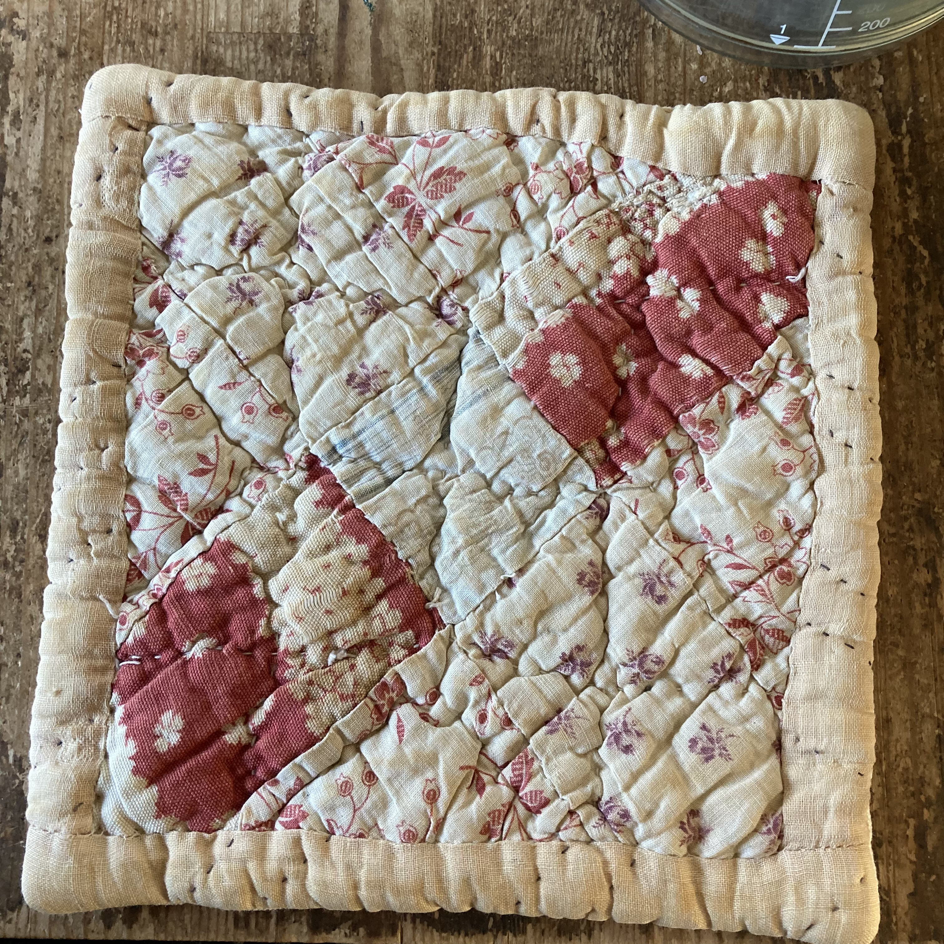 希少品BIG！70s アメリカアンティークキルトマット　USAヴィンテージ雑貨 希少品BIG！70s アメリカアンティークキルトマットUSA