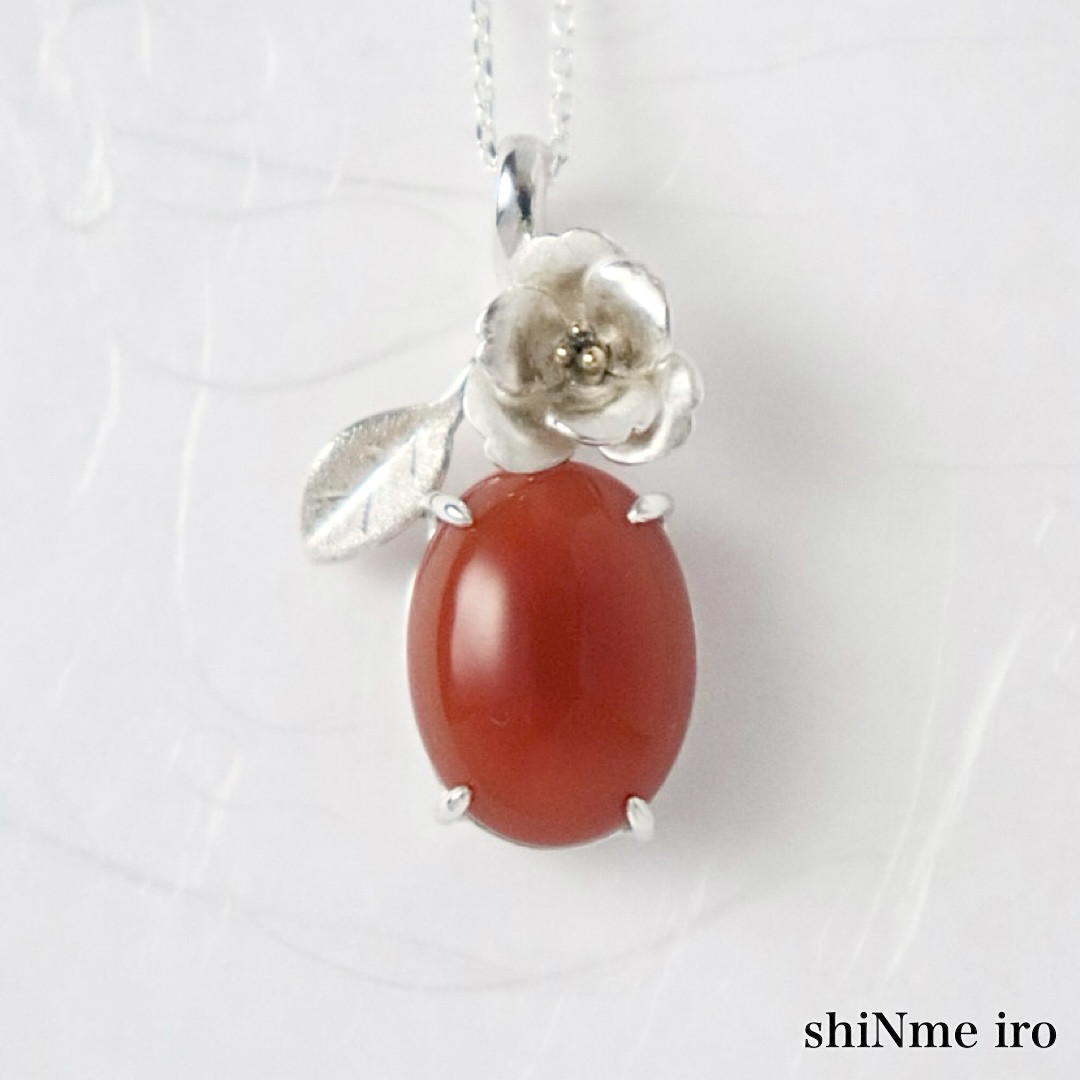 silver950ペンダント　ツバキ