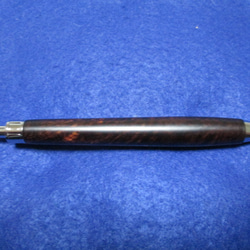 ローズウッドバール　キヌカオイル仕上げ　木軸ボールペン(シャープペンシル)　希少材　　 3枚目の画像