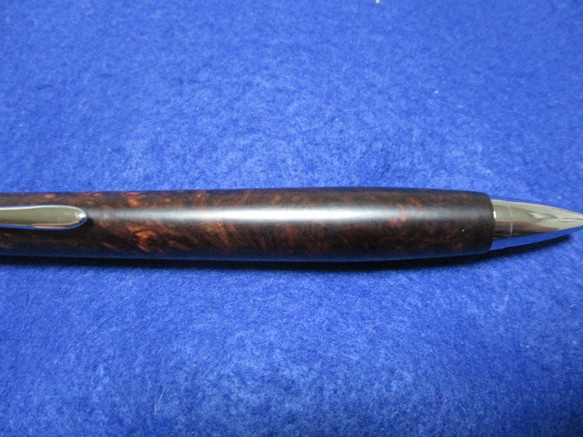 ローズウッドバール　キヌカオイル仕上げ　木軸ボールペン(シャープペンシル)　希少材　　 5枚目の画像