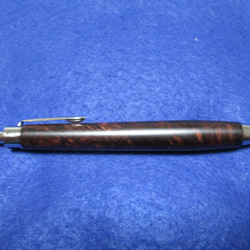 ローズウッドバール　キヌカオイル仕上げ　木軸ボールペン(シャープペンシル)　希少材　　 4枚目の画像