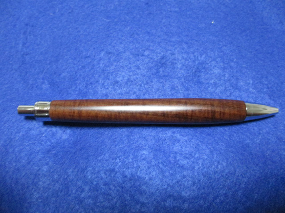 リングギジー　カーリー杢　椿油仕上げ　木軸ボールペン(シャープペンシル)　希少材　 3枚目の画像