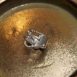 8.5号サイズ・Silver925の指環：《外套/Justaucorps》 4枚目の画像