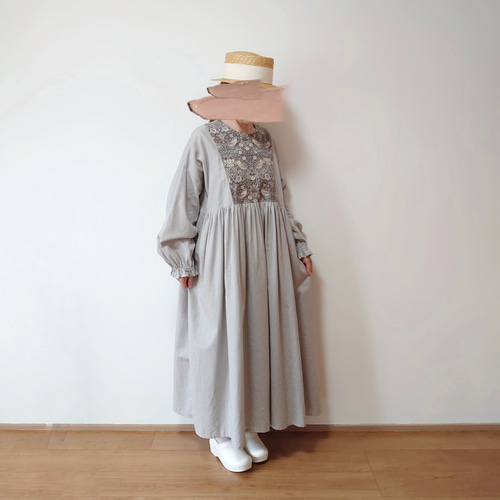 いちご泥棒 エボニースイート ウィリアム・モリス ワンピース コットン  