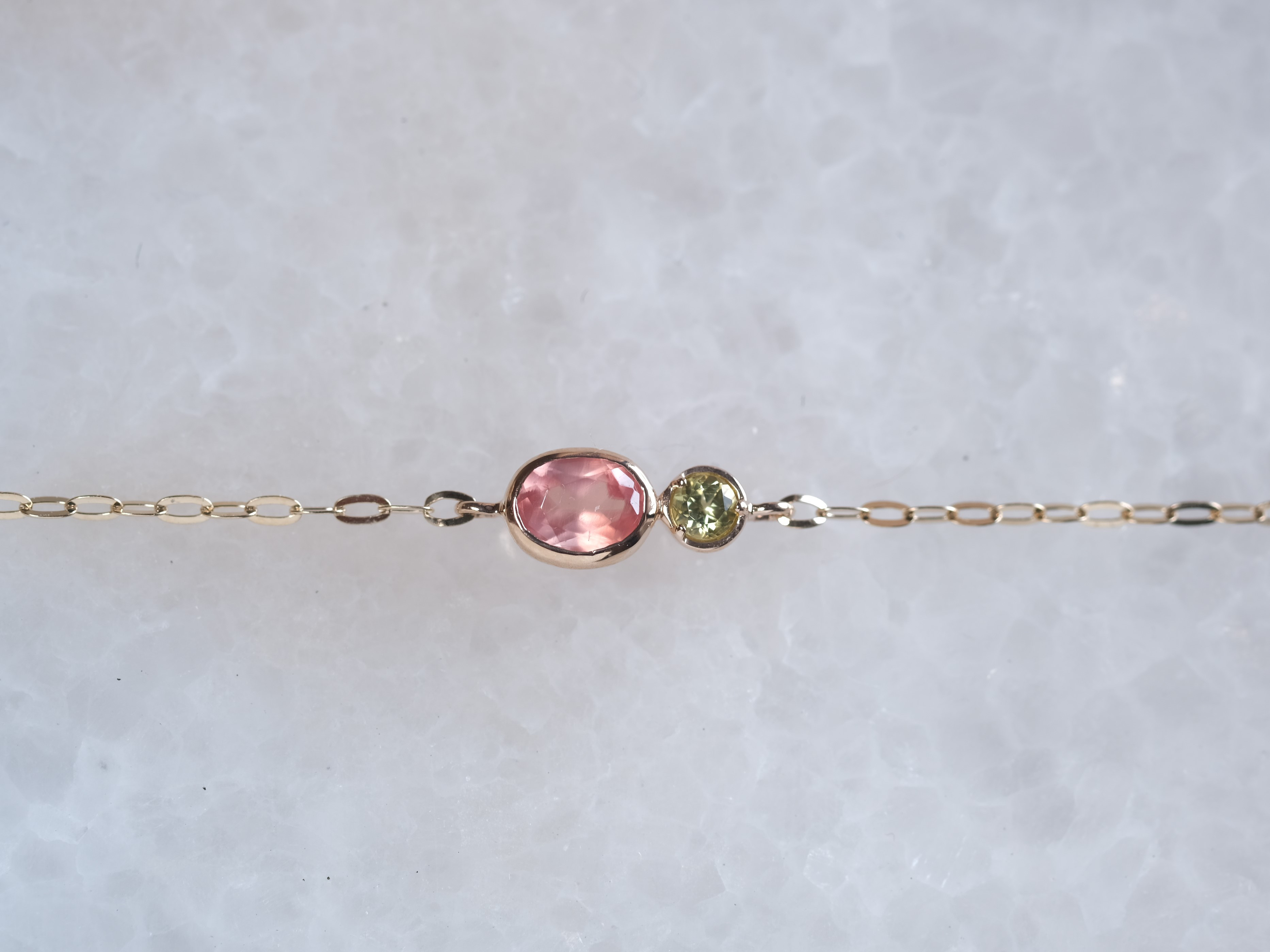 K10 spretta bracelet　天然石ロードクロサイト×ペリドット　ゴールド　チェーンブレスレット