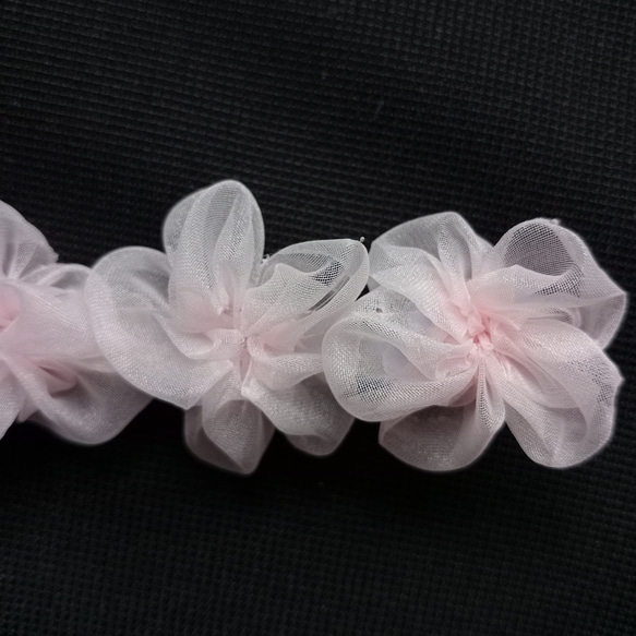 リボンフラワーのふっくら桜 ヘアクリップ 5枚目の画像