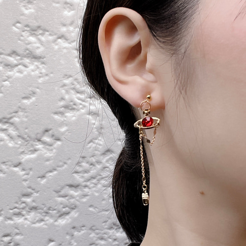 土星と流れ星 レッド イヤリング ピアス ノンホール イヤリング