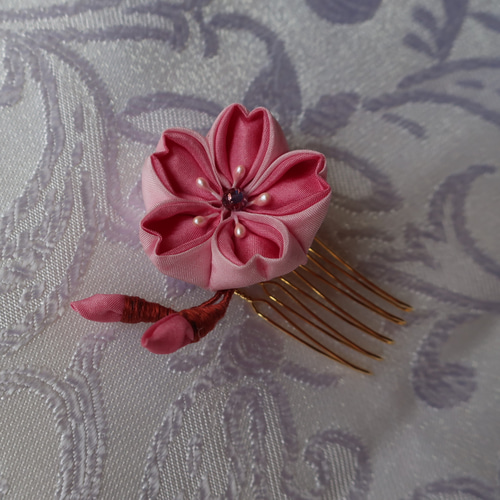 つまみ細工の髪飾り【桜気分】コーム かんざし 簪 正絹 シルク silk