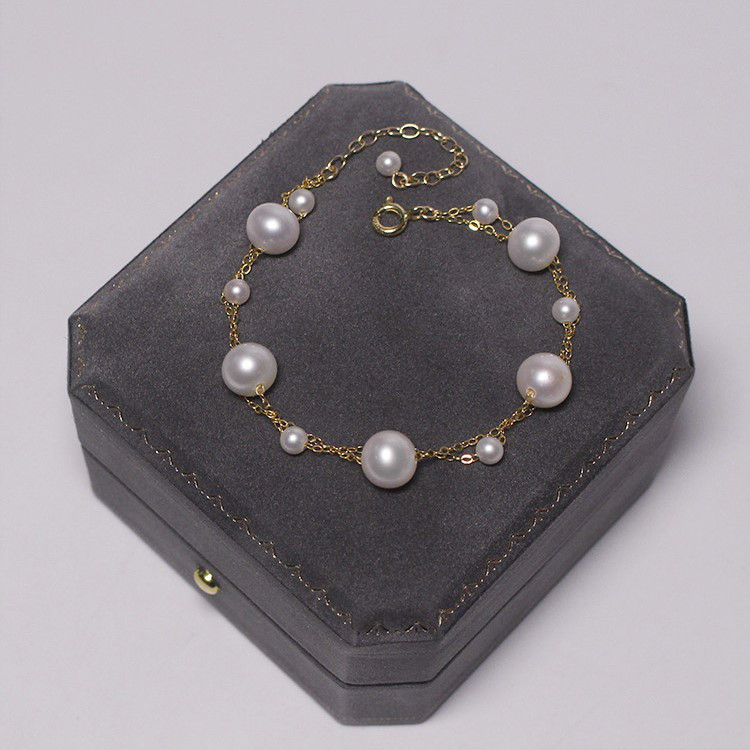 淡水パールのブレスレット バングル　真珠　淡水真珠 パール 6月誕生石 夏の誕生石