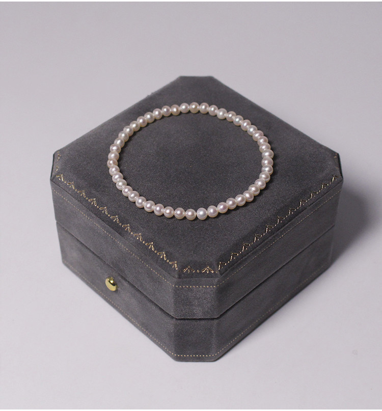 淡水パールのブレスレット バングル　真珠　淡水真珠 パール 　6月誕生石　夏の誕生石