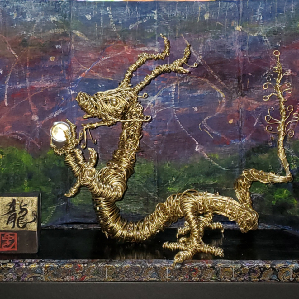 クラフトワイヤー金龍の置物(水晶付き)y99