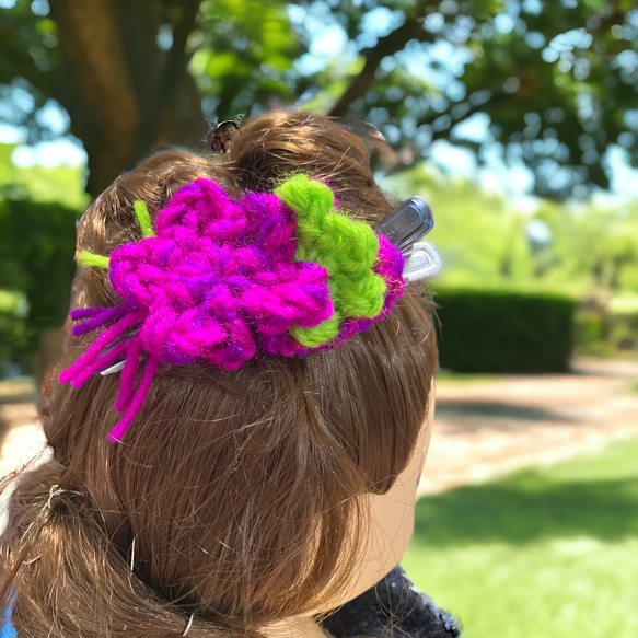 花と葉っぱの髪飾り  オトナの女性へ 4枚目の画像