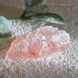 天使の水晶✨　インド産　桜アポフィライト　ラフストーン　原石 1枚目の画像