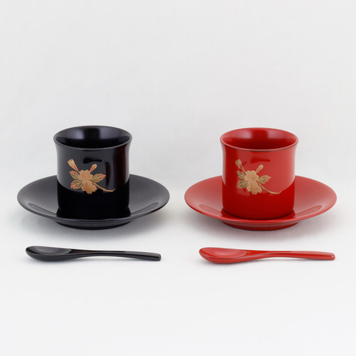 国内発送 伝統工芸 輪島塗 スプーン付【1100 桜蒔絵 ペア珈琲カップ 工芸品